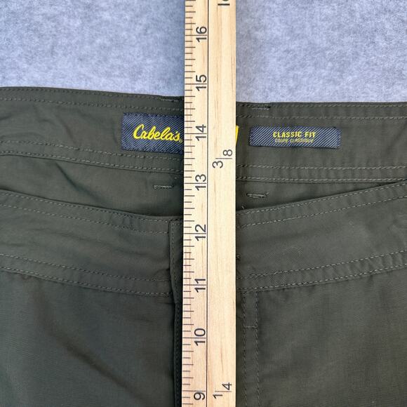 Cabela’s Convertible Hiking Cargo Pants Men 40x32 Army Green Classic Fit Zip-Off - Picture 11 of 13